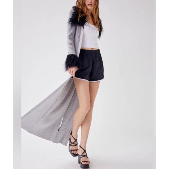 Urban Outfitters Sweaters - Urban Outfitters Janis Faux Fur Trimmed Ribbed Duster Cardigan Sz XS Front Clasp